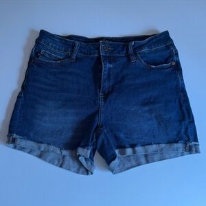 Judy Blue Mid Rise Cuffed Hem Med Wash Denim‎ Shorts Large